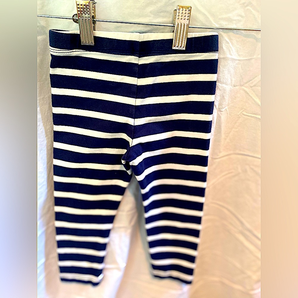 PERFECT CONDITION Primary blue striped legging. 18-24month